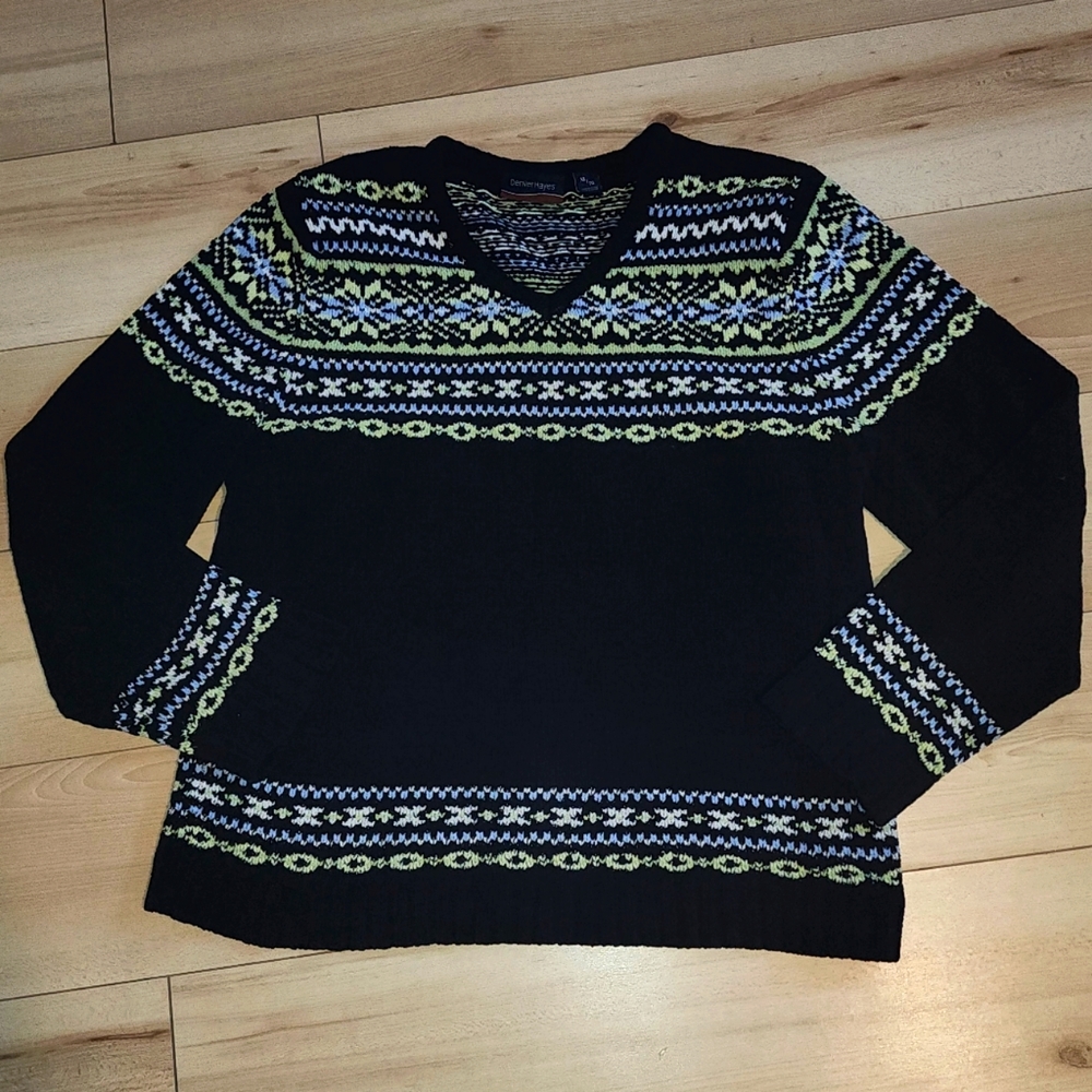 Denver Hayes V-neck Knitted Sweater